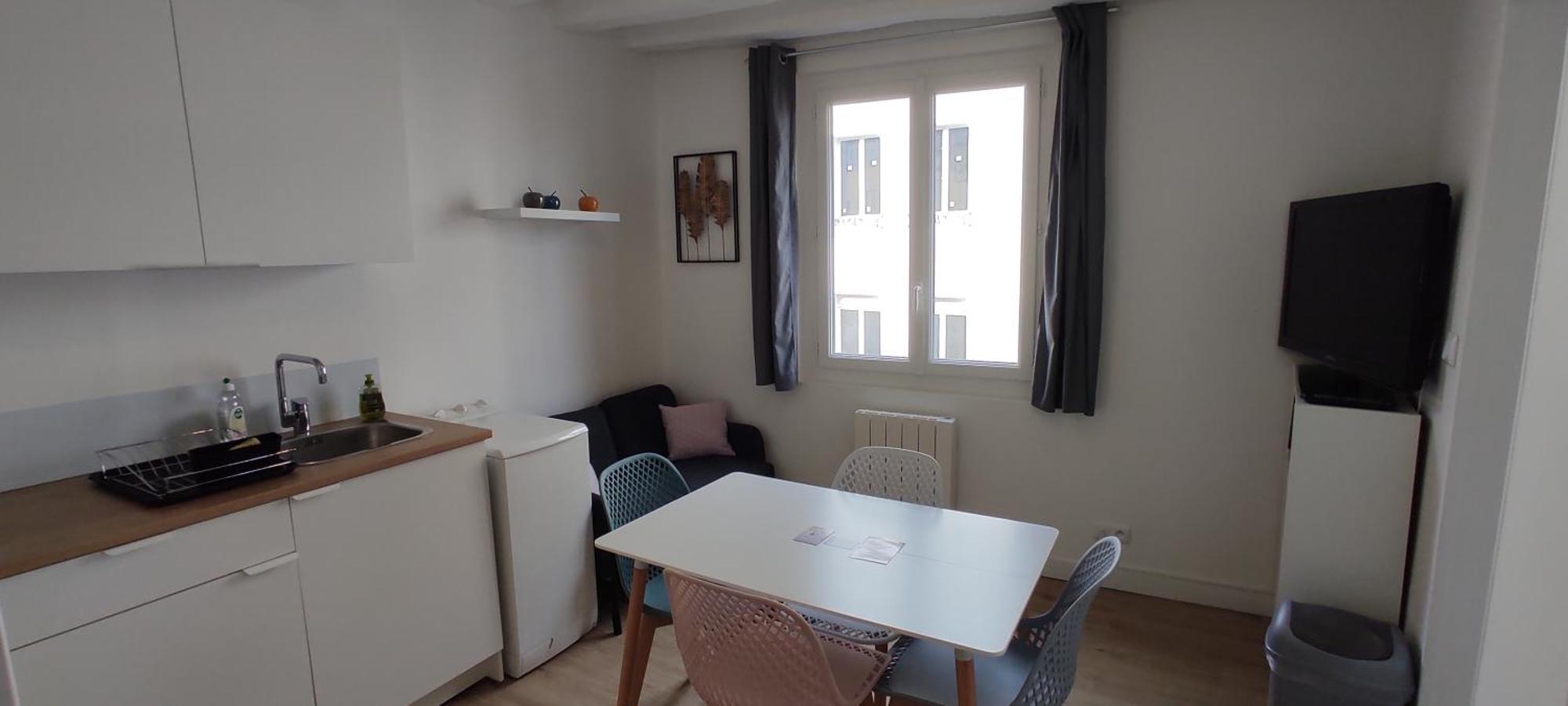 Appartement Cosy Plein Centre Conches-en-Ouche Εξωτερικό φωτογραφία
